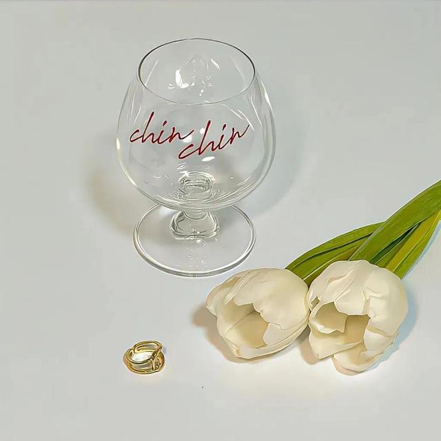 简约高级背景图片，背景简约风格图片（高清ins简约背景图）