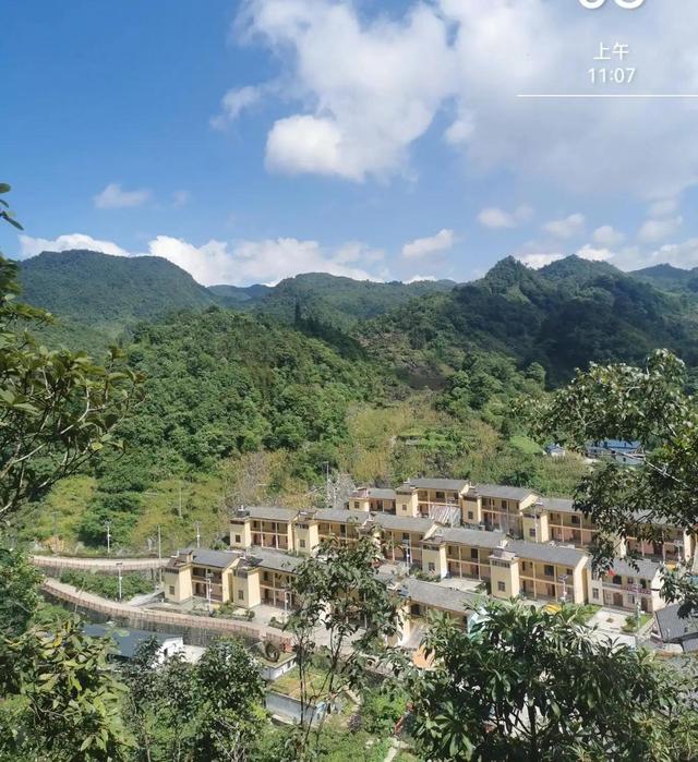 边疆处处赛江南，边疆处处赛江南歌词（边疆处处赛江南）