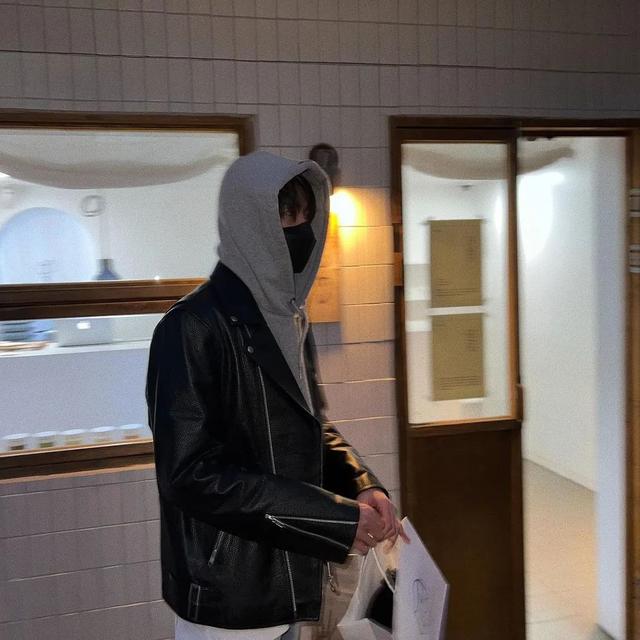 也许放弃才能靠近你，也许放弃 才能靠近你，微信头像（人生才几年不能因为找不到对象而放弃自己）