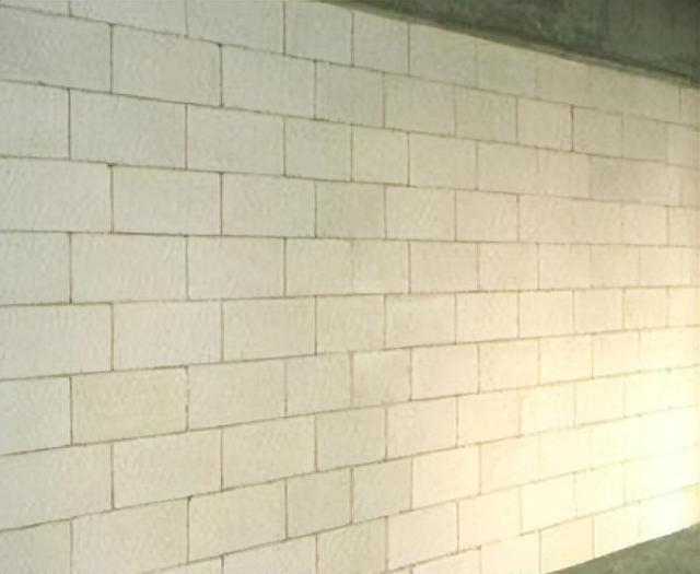 玻璃上为什么贴米字，玻璃贴米字有什么用（建筑抹灰石膏系列知识要点）