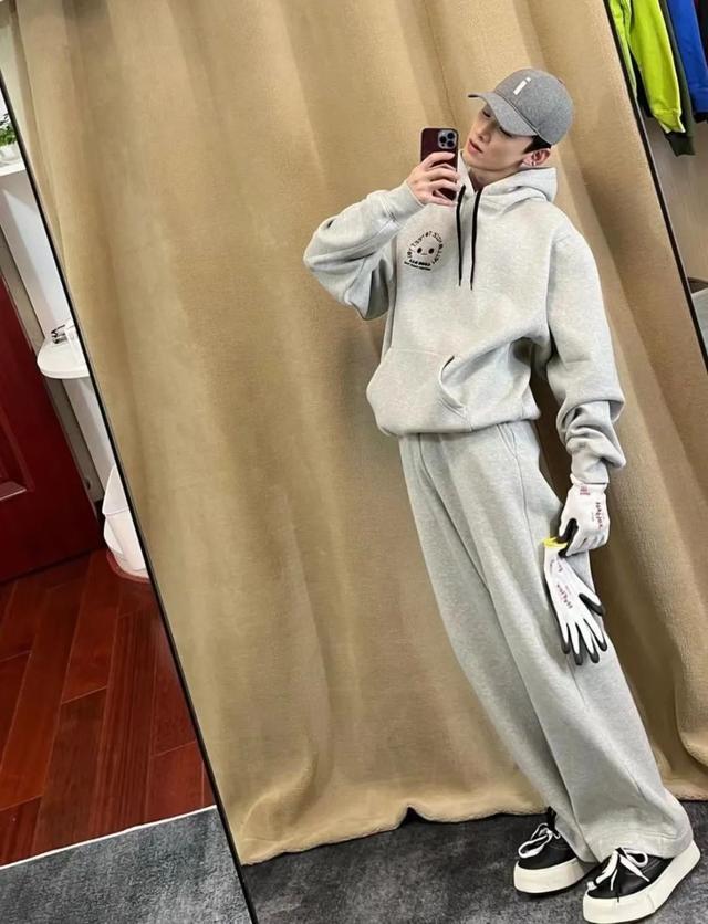 井柏然女朋友，井柏然现在有女朋友吗（这俩顶流终于瞒不住了）