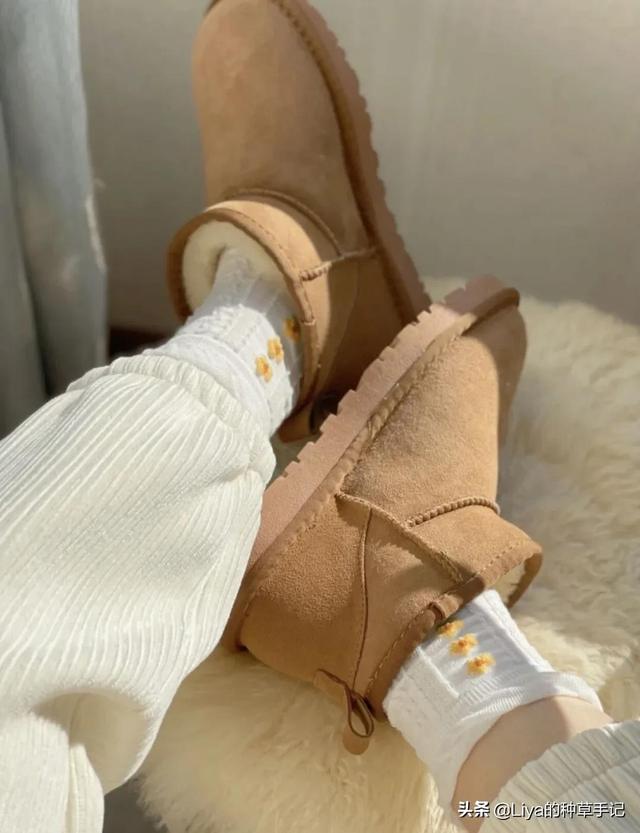 皮鞋会越穿越松吗，头层牛皮鞋会越穿越松吗（今年必穿的2双鞋）