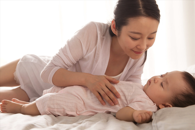 梦见婴儿哭是什么意思，女人梦见婴儿哭代表什么预兆（妈妈知道了可能要吃醋）