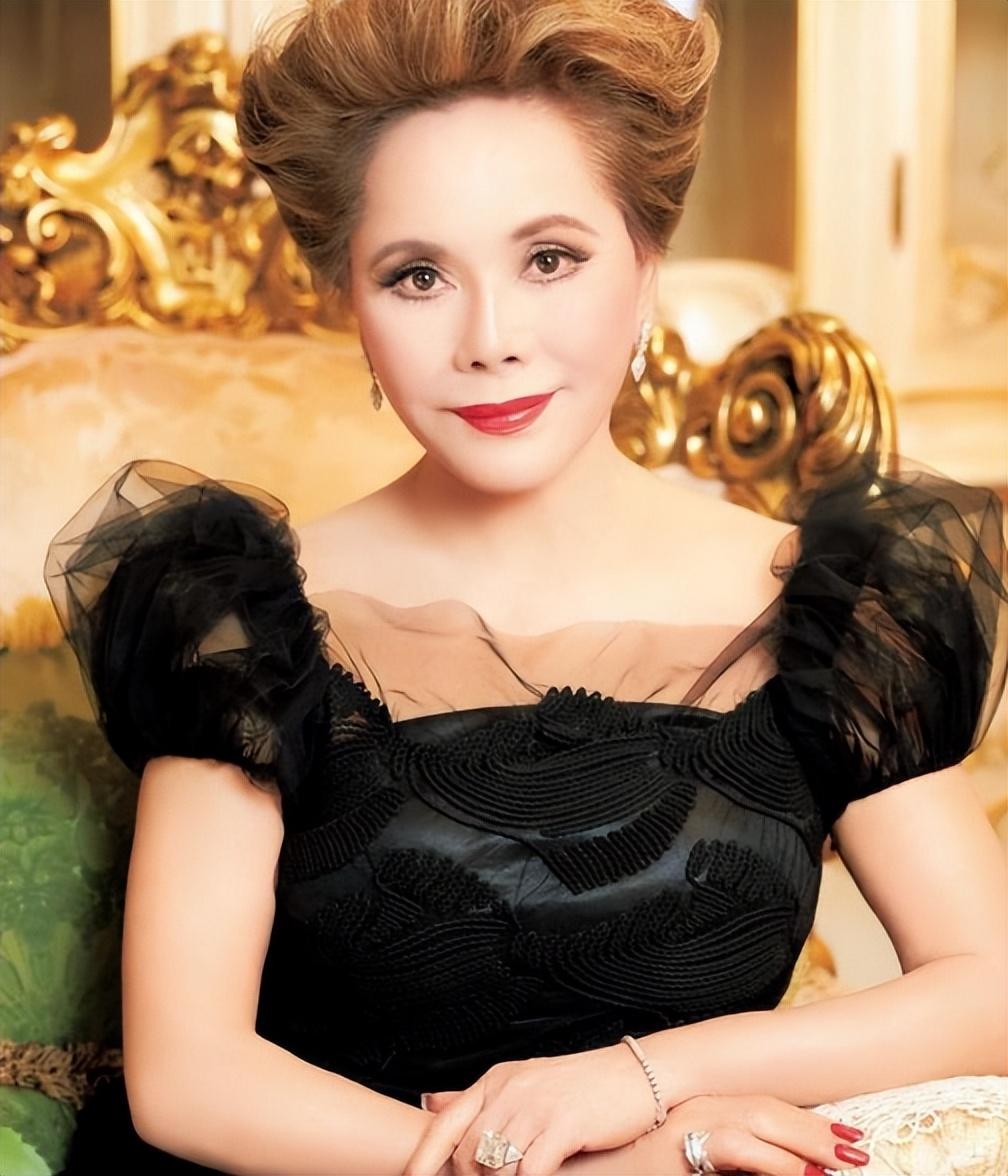 苏加诺(印尼总统苏加诺) - 火句子