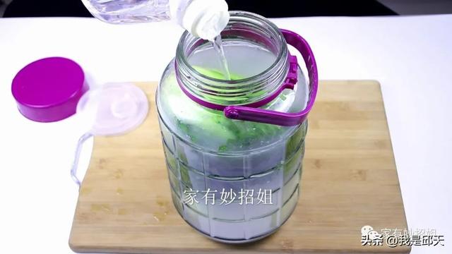 泡菜太酸了怎么补救，泡菜酸了怎么办（比老坛酸菜还酸爽）