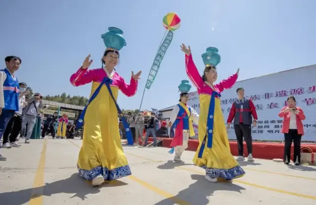 朝鲜族语言文字，朝鲜族语言文字禁用（与朝鲜人和韩国人有什么关系）