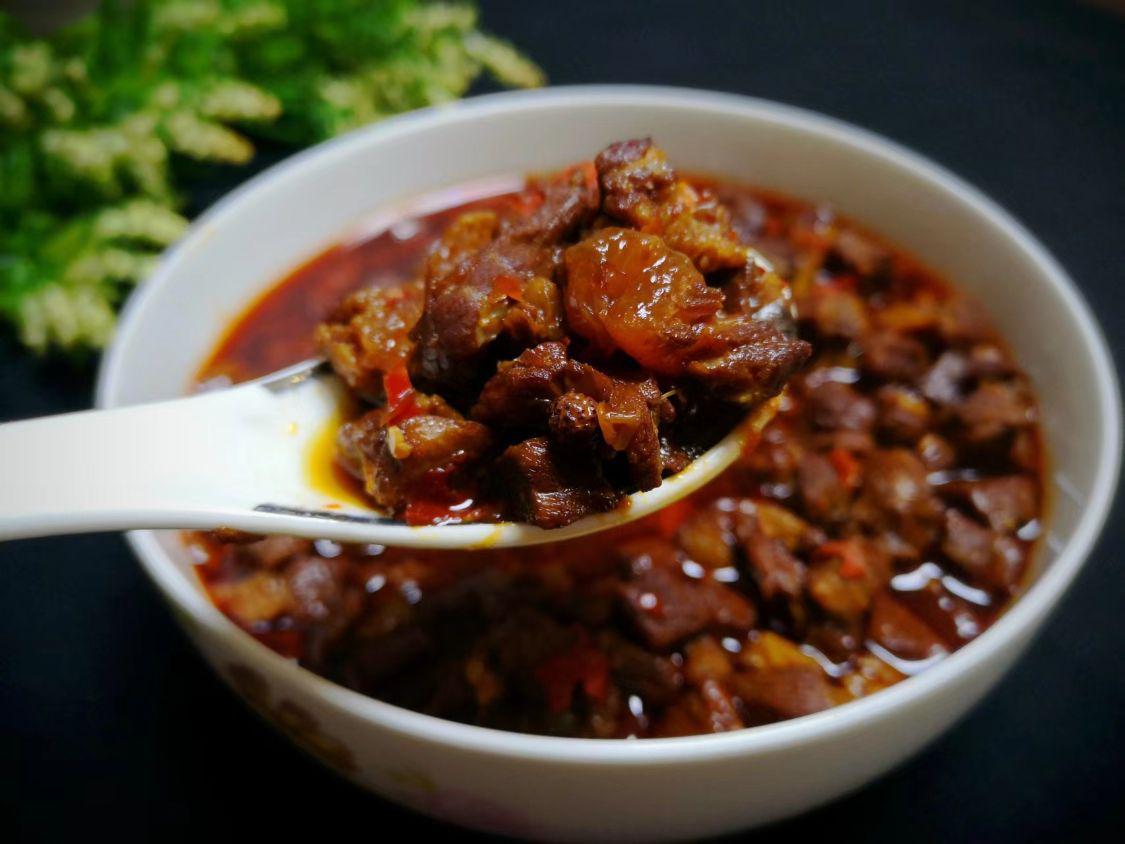 牛肉面的臊子,分享给你,香味十足,风味独特,拌面夹馍炒菜都香