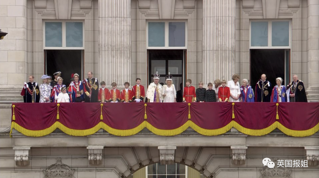 英国现任国王是谁，英国新任国王查尔斯简介（“70年太子”终于加冕成英国国王）