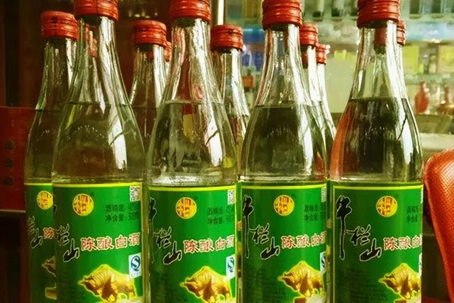 保质期10年以上的食物，保质期10年以上的食物列表（家里放了10年的白酒还能喝吗）