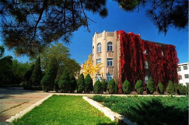 辽宁大学辽阳校区，辽宁大学有哪些院系和专业-什么专业比较好（辽宁大学：毕业生都去哪儿了）