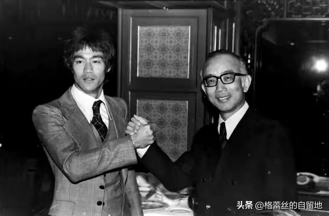 叶问几岁收的李小龙，叶问多少岁收李小龙为徒（李小龙：先天缺陷不宜习武）