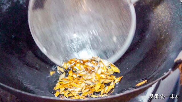 西红柿疙瘩汤懒人做法，开胃爽口疙瘩均匀Q弹