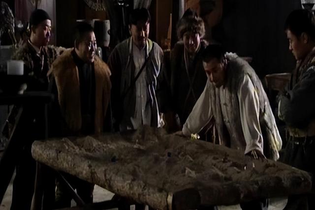 雪豹原著张仁杰结局，雪豹原著张仁杰结局如何（浅谈电视剧《雪豹》与原著《特战先驱》的几处不同）