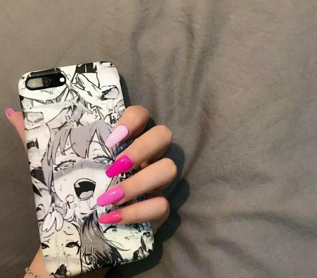 芭比美甲步骤，芭比美甲怎么卸掉（美甲♥芭比粉美甲）