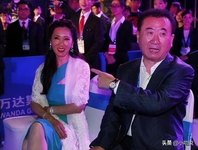 万达老总王健林：尽孝百岁父亲，一生0绯闻，头疼独子王思聪婚事