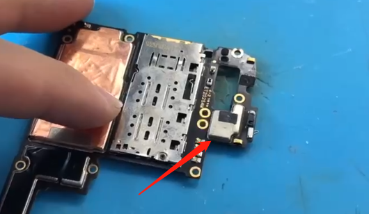 vivo手机开不了机怎么办,vivo开不了机怎么办(vivo s1 短路不开机)