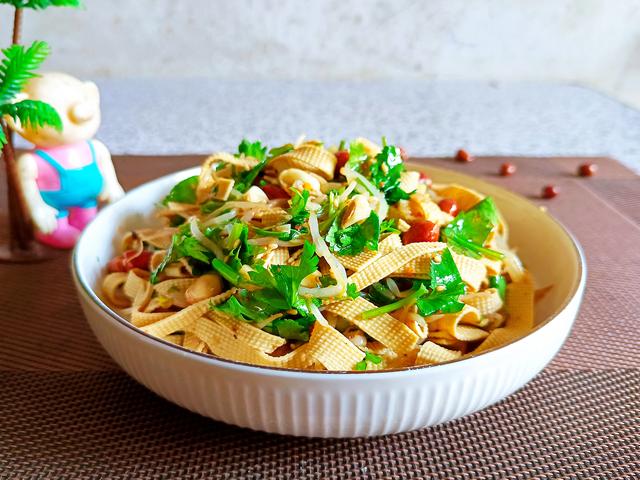 十种超好吃的凉拌菜，10种超好吃的凉拌菜做法！（过年客人多不用愁）