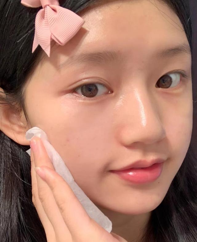 柔肤水是干什么用的，柔肤水干嘛用的（爽肤水的4种用法）