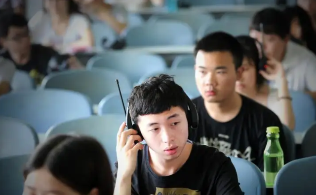 六级毕业后还能考不，大学毕业后还能考六级吗（英语四六级迎来调整）