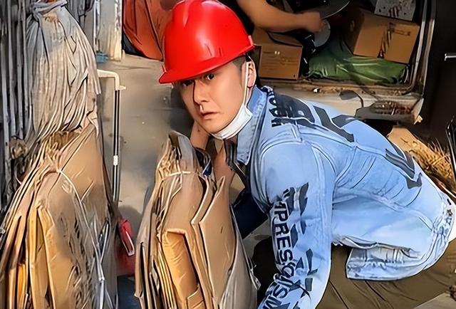 蒋劲夫家暴的来龙去脉，终于为他当初的粗暴行为