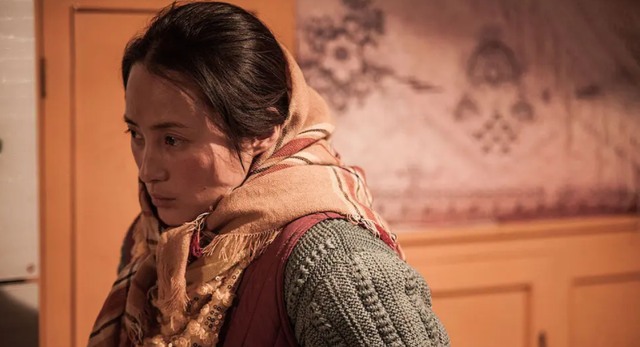 盘龙卧虎高山顶的演员，盘龙卧虎高山顶的演员是谁（把汤唯和蒋勤勤等女星放在一起）