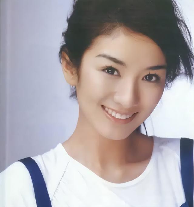 新上海滩方艳芸最后咋了，上海滩中的方艳芸（10位“大变脸”的内娱女神）