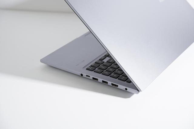 华硕笔记本怎么样，什么笔记本好（高性价比的15英寸大屏笔记本口碑如何）