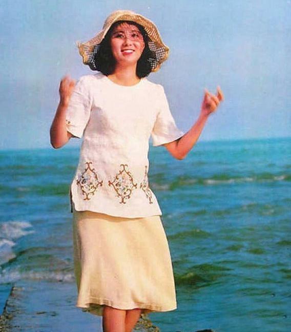 梦见山崩海啸什么意思，梦见山崩海啸,洪水滔天是怎么回事（与刘晓庆结婚离婚）