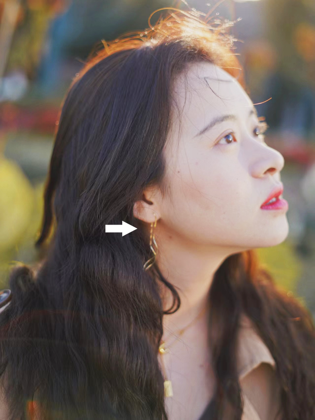 圆脸适合什么眼镜，圆脸适合什么眼镜框女（不同脸型适合什么样的配饰）