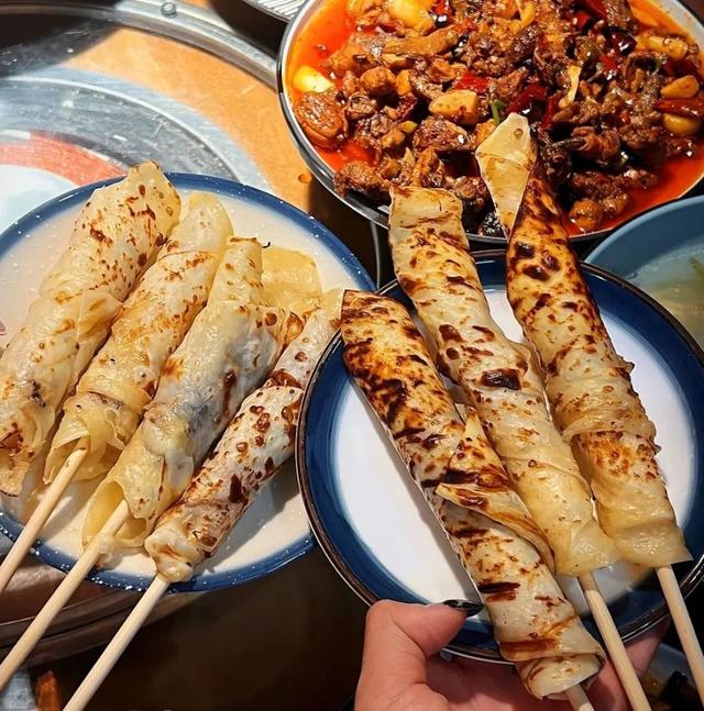 云南的特色美食有哪些，云南美食推荐：11种云南美食