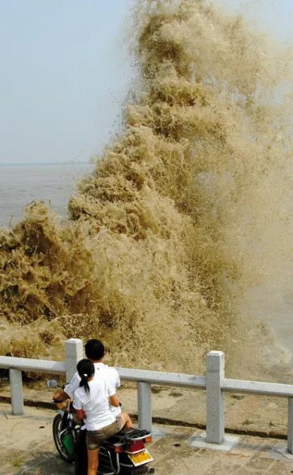 钱塘江在哪里，钱塘江在哪里（钱塘江最佳观潮时间到来）