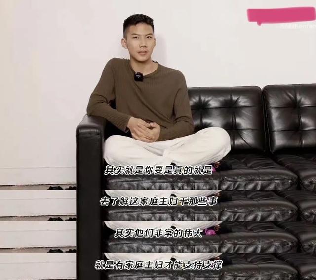 爸爸我们去哪儿，爸爸我们去哪儿简介（《爸爸去哪儿》俩男孩变化大）