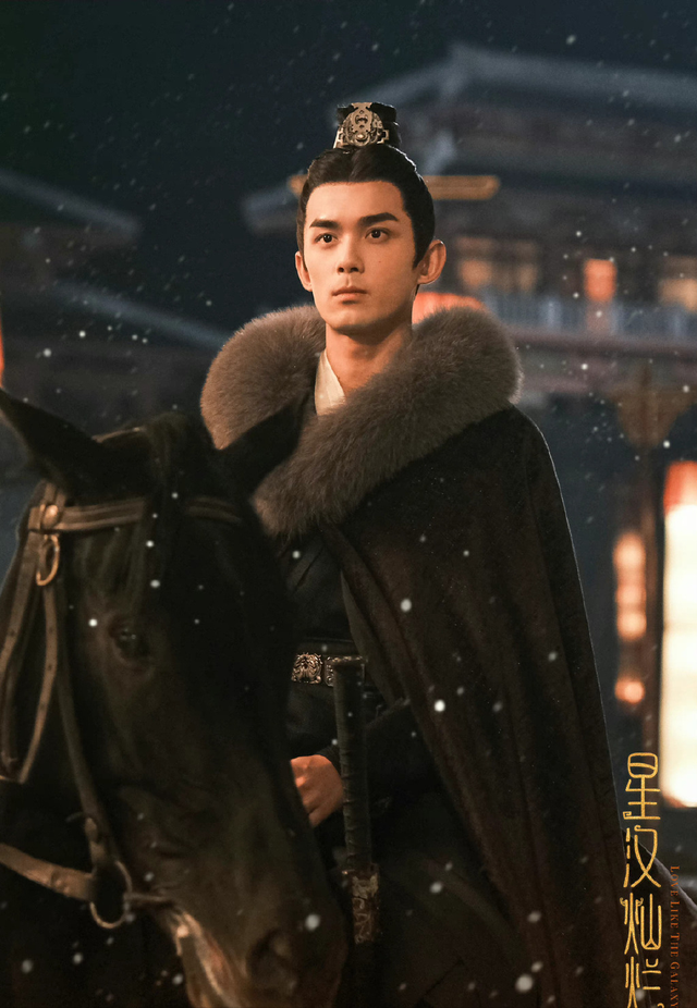 吴磊是怎么出名的，从童星到实力派演员