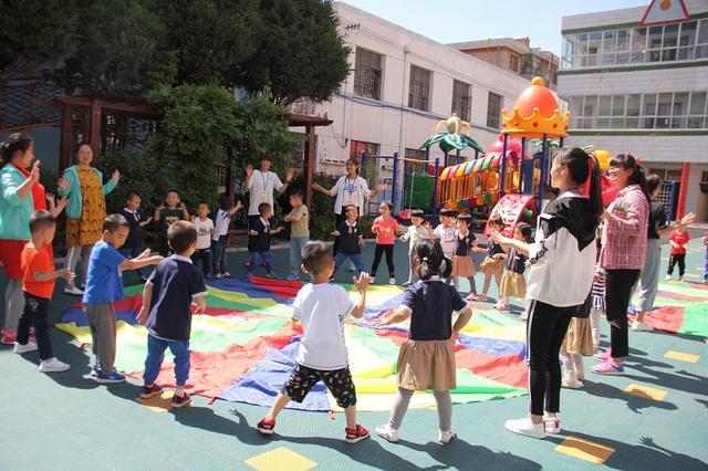 重庆学前教育师范生有编制吗，提高非编幼师待遇