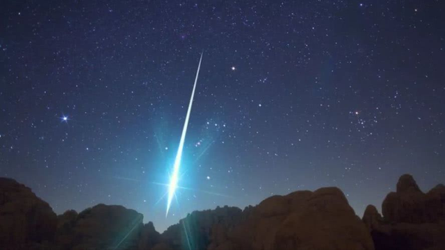 陨石坠落，河南多地流星坠落（吉林省陨石坠落）