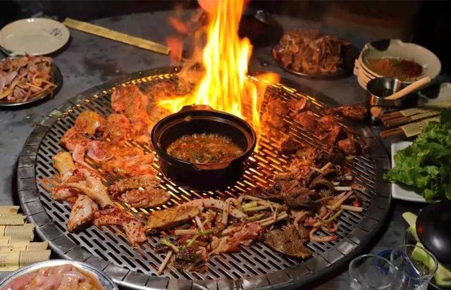 海南文昌月亮城，文昌现代文苑（西昌：中国最值得去的小城之一）