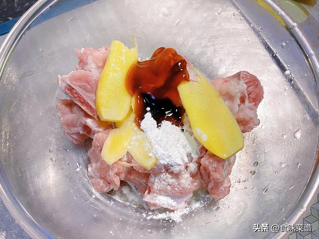 多宝鱼有鱼鳞吗，多宝鱼有鱼鳞吗怎么收拾（年夜饭精选5道蒸菜）