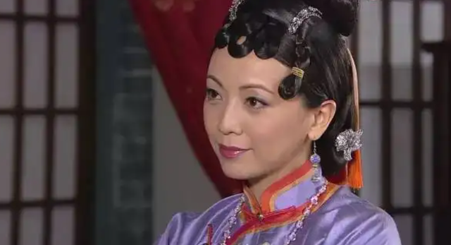 江华和邓萃雯当年事件，江华和邓萃雯当年事件发布会（曾让万梓良在马路上下跪）