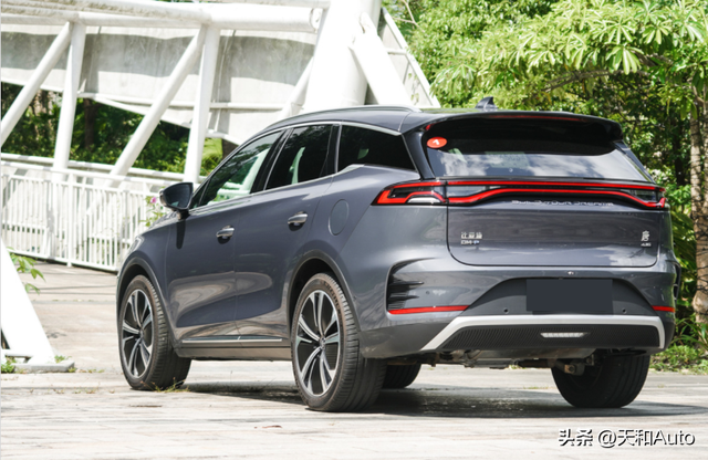 比亚迪唐油电混合，双油电混汽车有哪些（比亚迪唐DM-p正式上市）