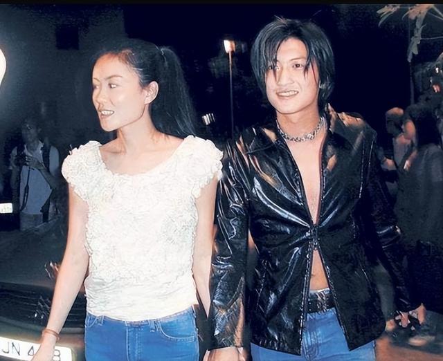 香港英皇旗下艺人，星二代谢霆锋的曲折情史