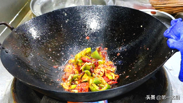 玉米不能和什么一起吃，哪些食物不能和玉米一起吃（建议多吃“4种补水菜”）