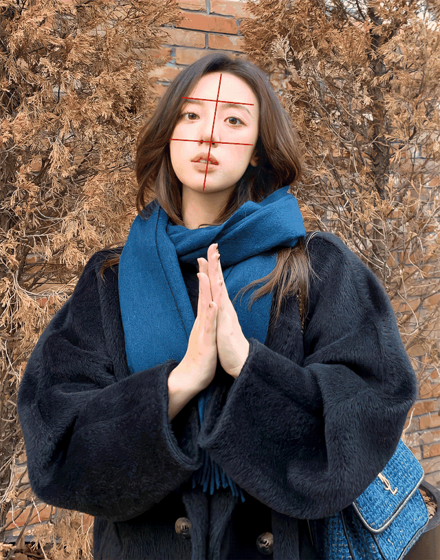 圆脸适合什么眼镜，圆脸适合什么眼镜框女（不同脸型适合什么样的配饰）