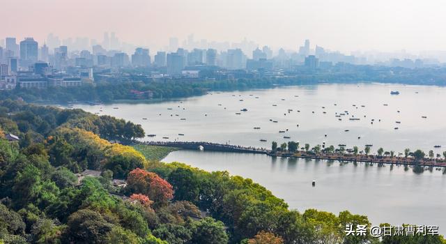 国内景点排行榜，国内景点排行榜前十名（中国15大最美风景）