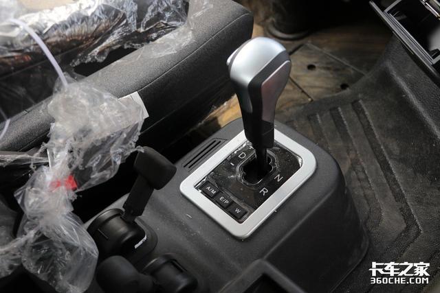 东风天龙牵引车自动挡多少钱一辆，36万入手天龙KL很划算