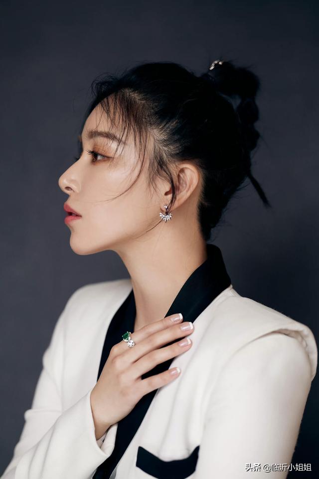 阚清子小姐姐的照片太好看了，微信头像，阚清子小姐姐的照片太好看了（甜美可爱又不失性感妩媚）