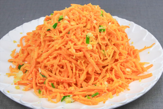 秋天到了吃什么食物好，秋天应该吃什么食物（建议：多吃“秋天6宝”）