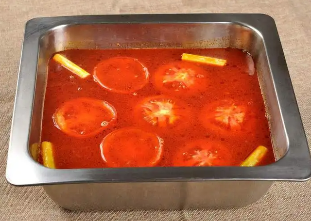 海底捞火锅图片，海底捞自热火锅所有口味大测评（这6款食材很不错）