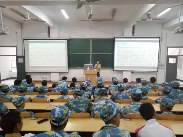 重庆电信职业学院，重庆电信职业学院招生专业、收费标注（走近汽车与智能制造工程学院丨电讯院系巡礼）