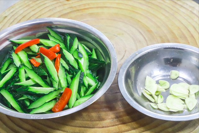 最有效减肥食谱，一周让你饱着瘦下去（这个夏天有口福了）