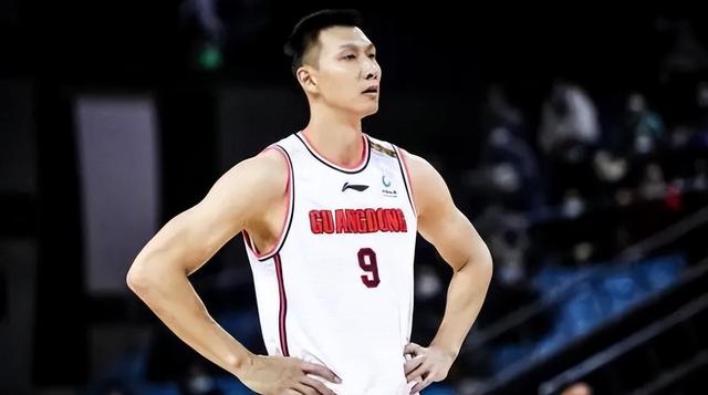 打篮球怎样稳住投篮的手型，打篮球怎样稳住投篮的手型图片（正负值+21队内最高）